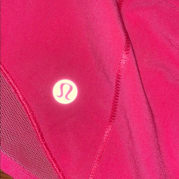 Very Rare Pink Lululemon shorts - Picture 2 of 3